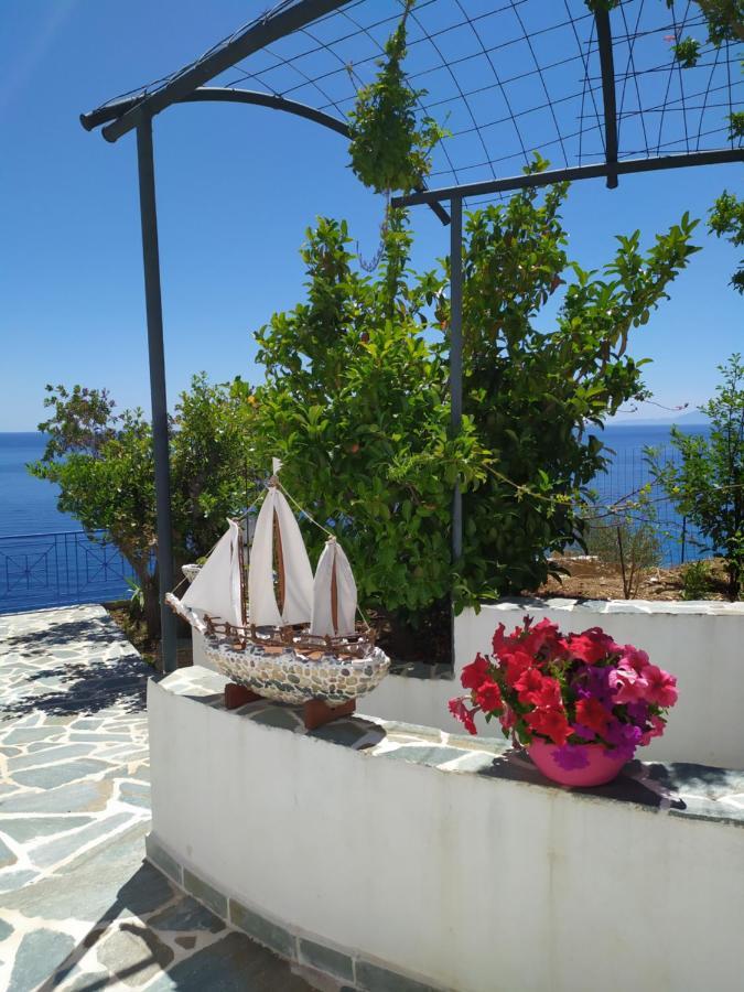Apartamento Korasida Blue Coast Akhladherí Exterior foto